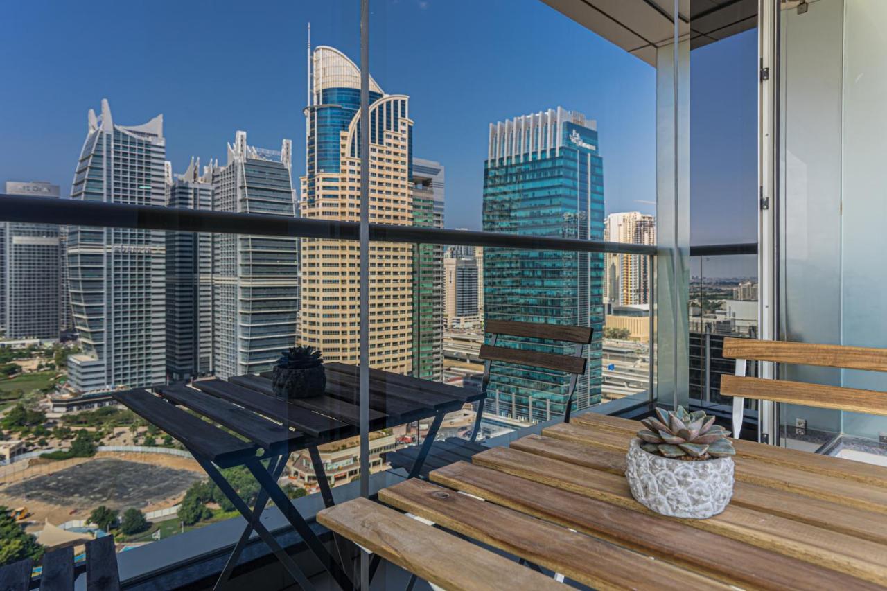 Higuests - Modern Studio With Incredible City Skyline View ドバイ エクステリア 写真